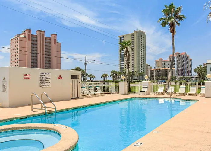 Holiday home Grand 305